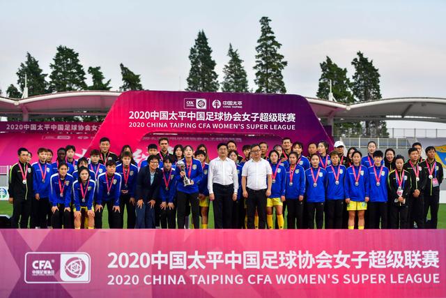 中国U18女篮大胜韩国，孙晗昀表现耀眼